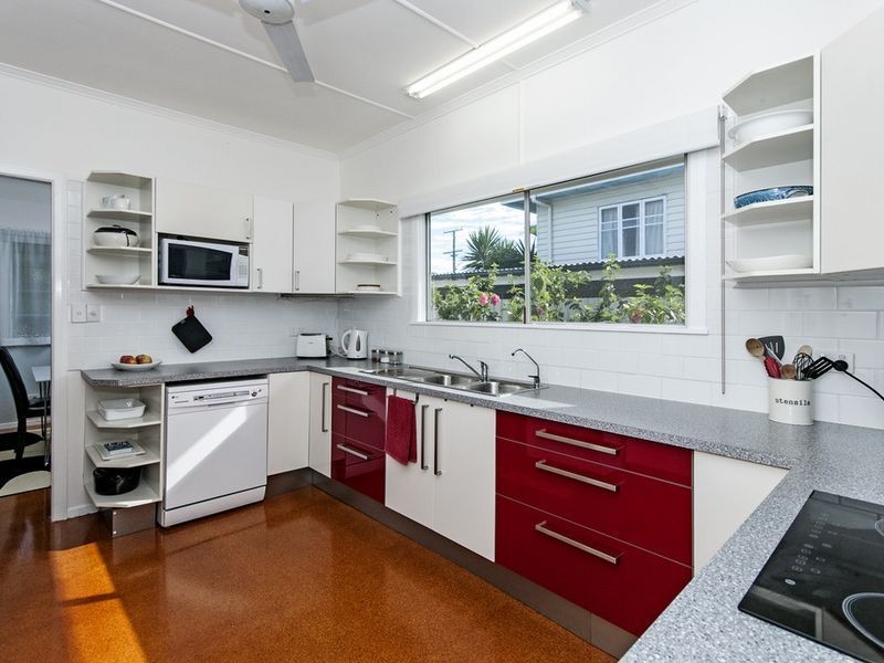 134 Whitehill Road, Eastern Heights QLD 4305