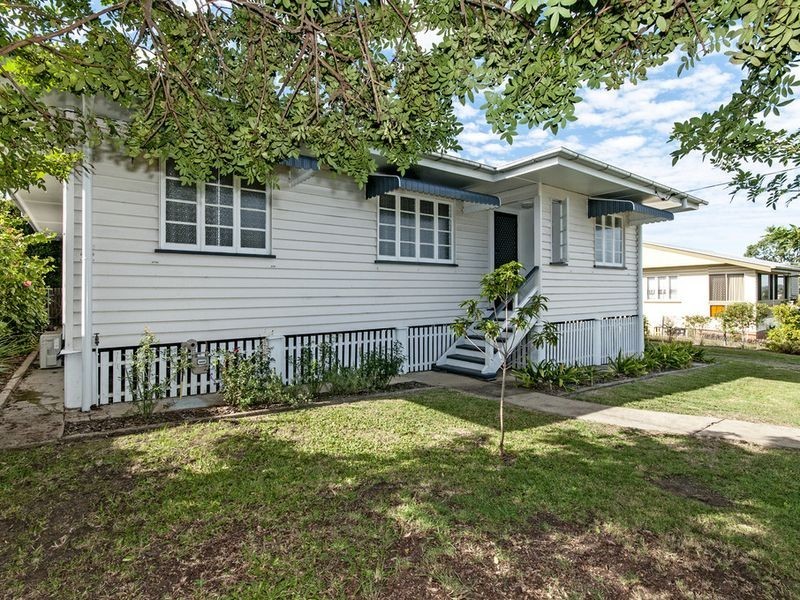 134 Whitehill Road, Eastern Heights QLD 4305