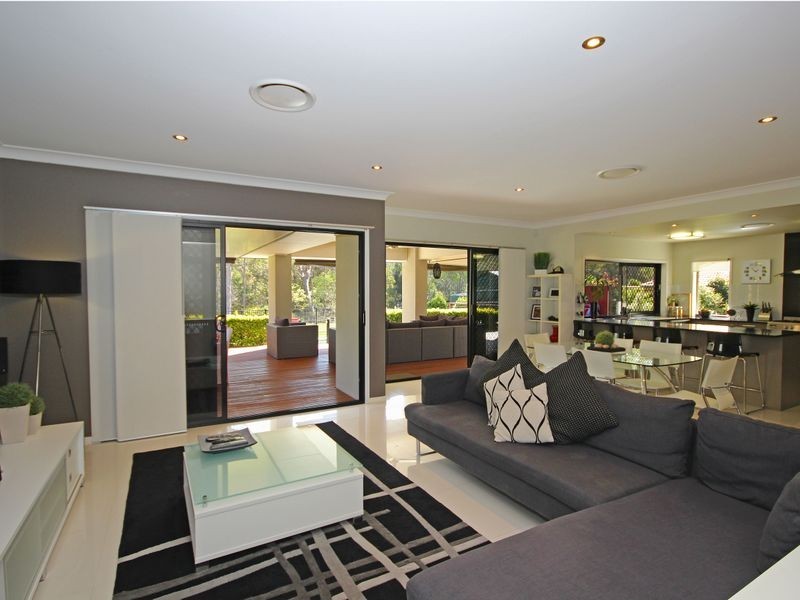 68 Cabernet Crescent, Pine Mountain QLD 4306