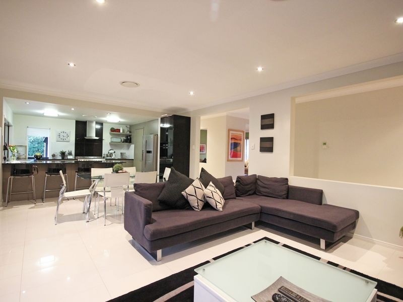 68 Cabernet Crescent, Pine Mountain QLD 4306