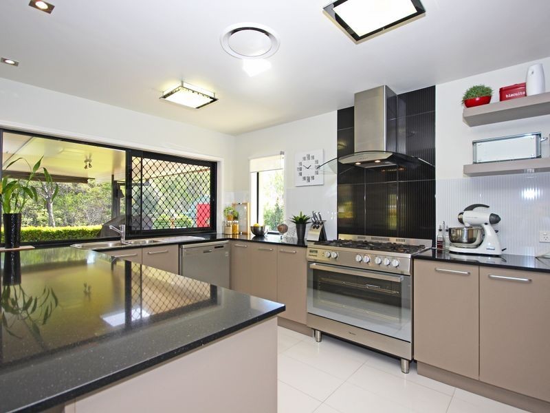 68 Cabernet Crescent, Pine Mountain QLD 4306