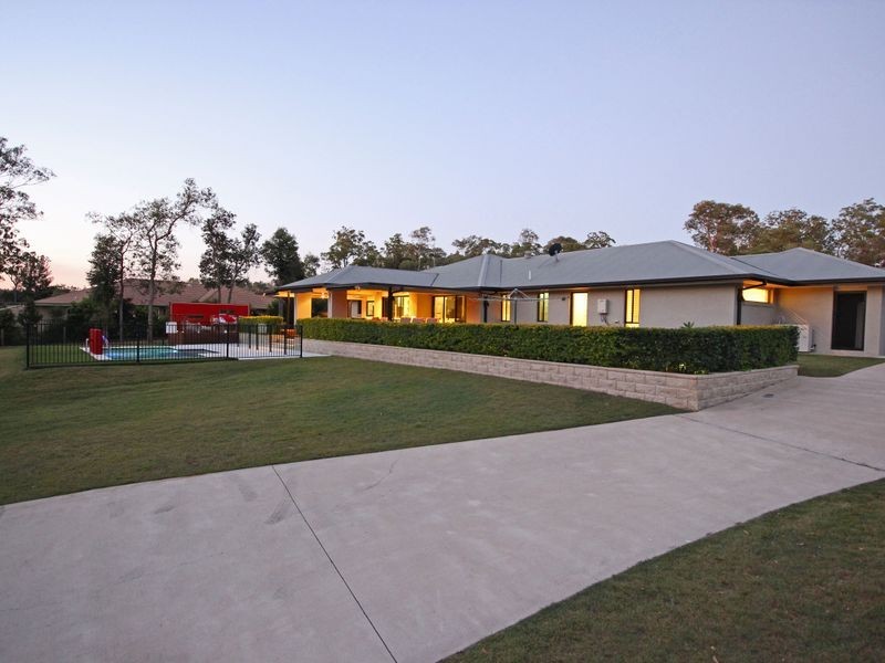 68 Cabernet Crescent, Pine Mountain QLD 4306