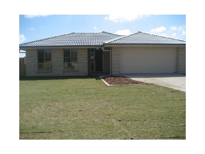18 Bray Street, Lowood QLD 4311