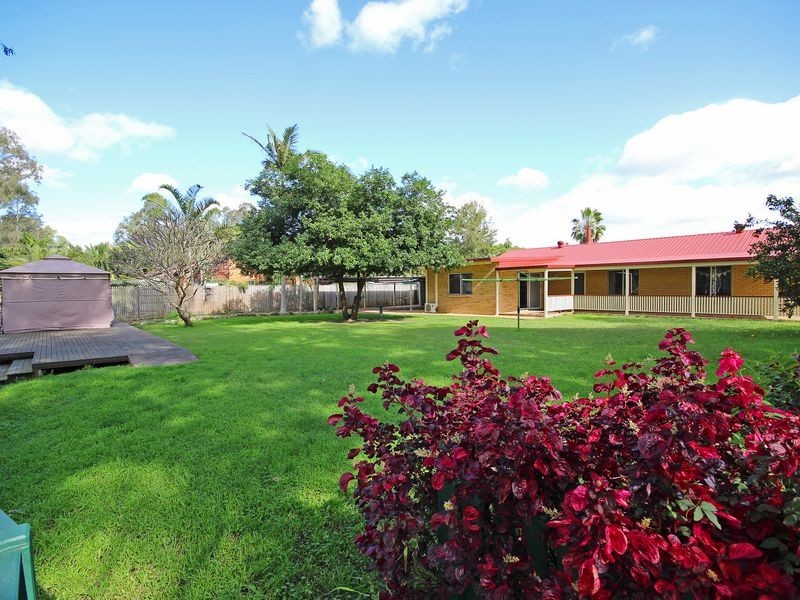 38 Islandview Street, Barellan Point QLD 4306