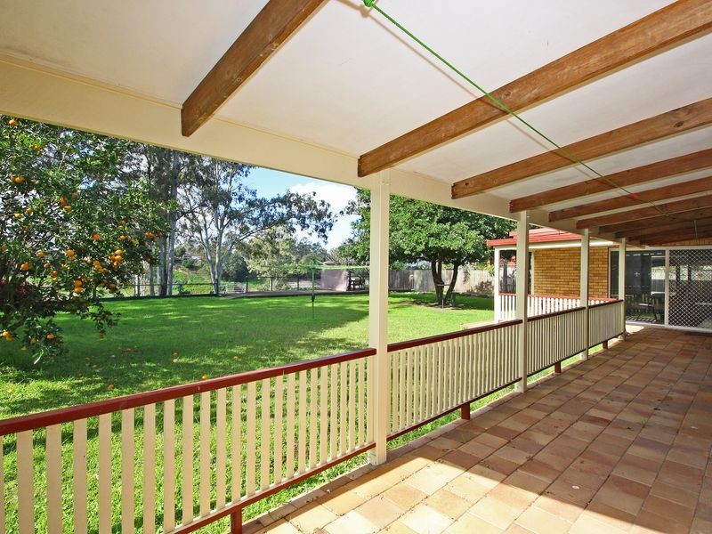 38 Islandview Street, Barellan Point QLD 4306