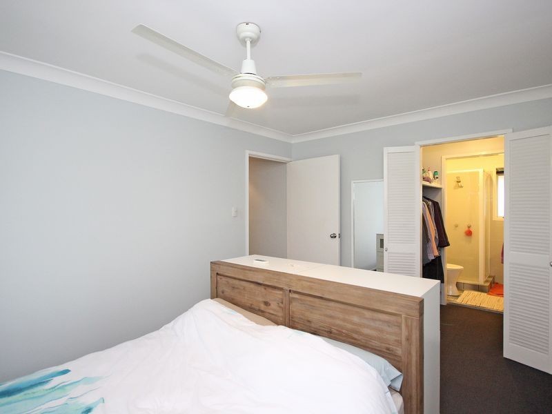 38 Islandview Street, Barellan Point QLD 4306