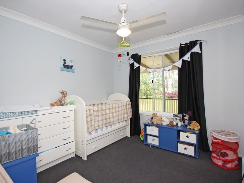 38 Islandview Street, Barellan Point QLD 4306