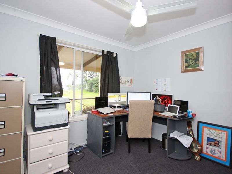 38 Islandview Street, Barellan Point QLD 4306
