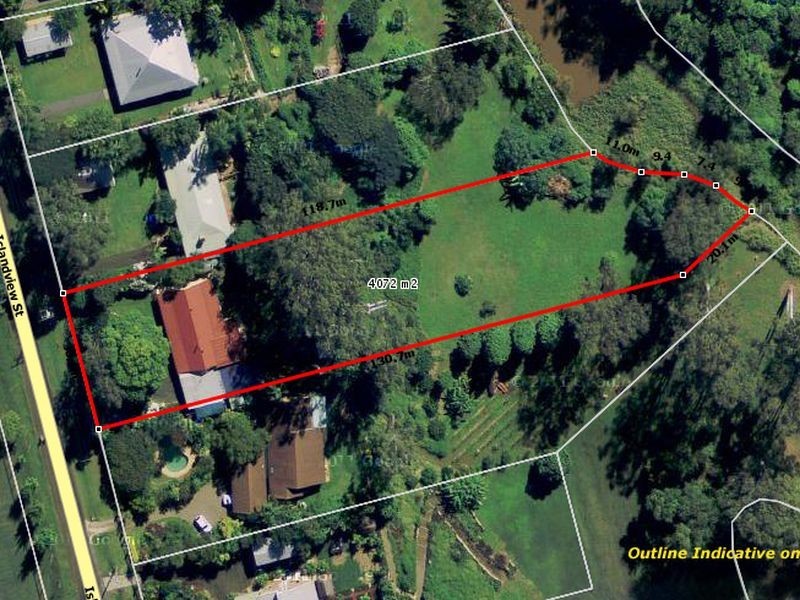 38 Islandview Street, Barellan Point QLD 4306