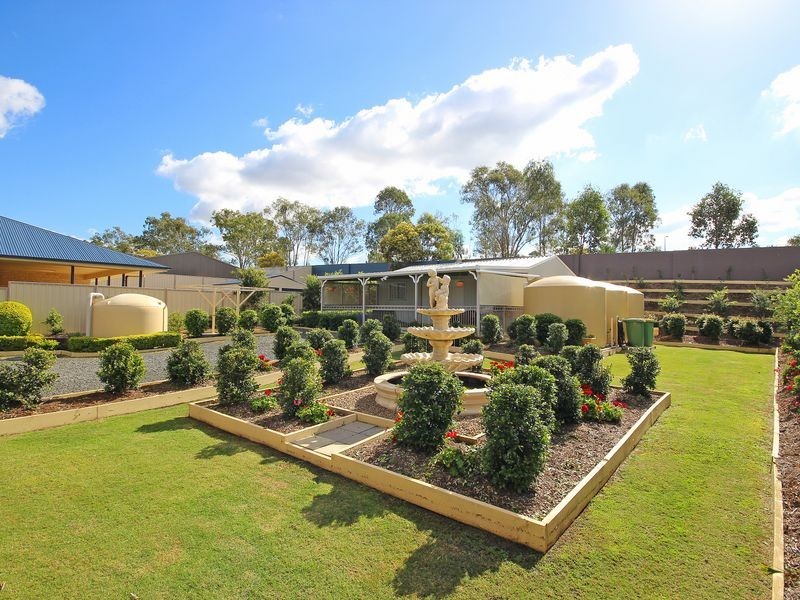 22 Piccadilly Court, Deebing Heights QLD 4306