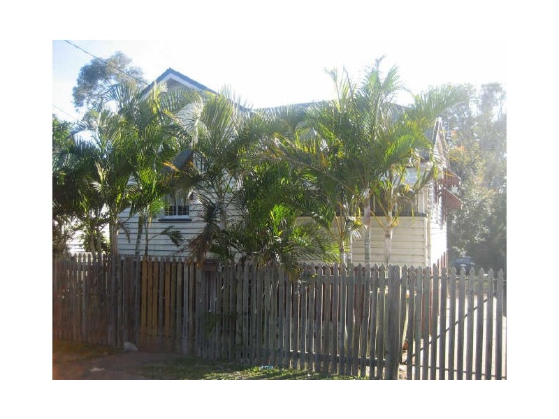71 Warwick Road, Ipswich QLD 4305