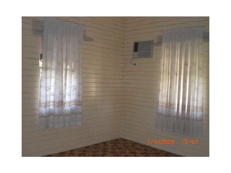 71 Warwick Road, Ipswich QLD 4305
