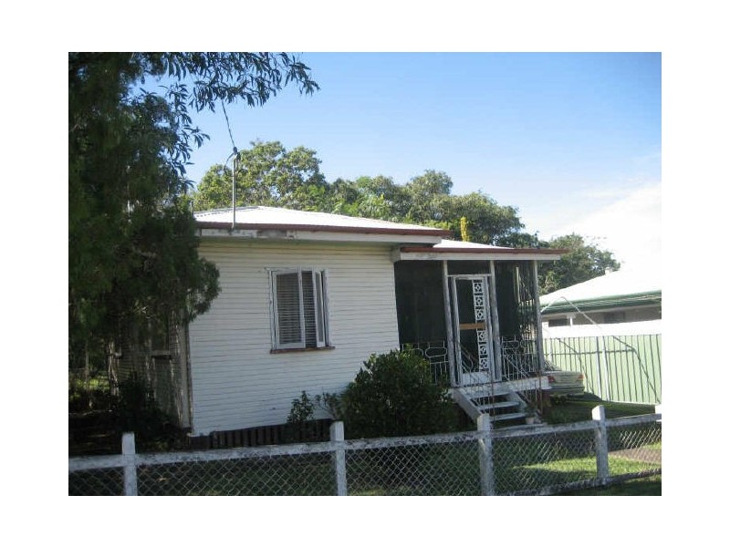 9 Pommer Street, Brassall QLD 4305