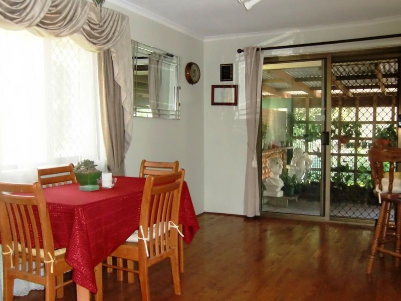 2 Suffolk Street, Wishart QLD 4122