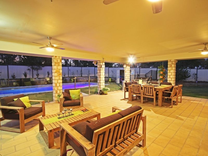 339 Karrabin Rosewood Road, Walloon QLD 4306