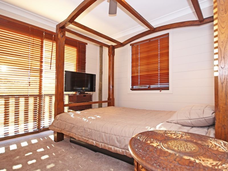 5 – 9 Roland Court, Peak Crossing QLD 4306