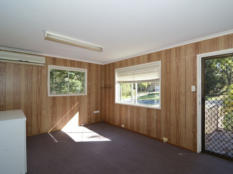 14 Oak Street, Bundamba QLD 4304