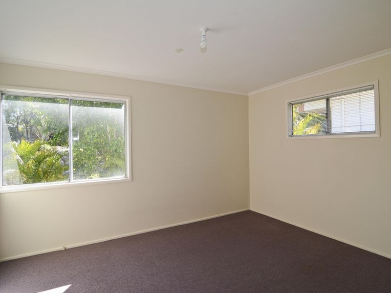 14 Oak Street, Bundamba QLD 4304