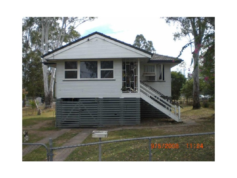 3 Melbourne Street, Brassall QLD 4305