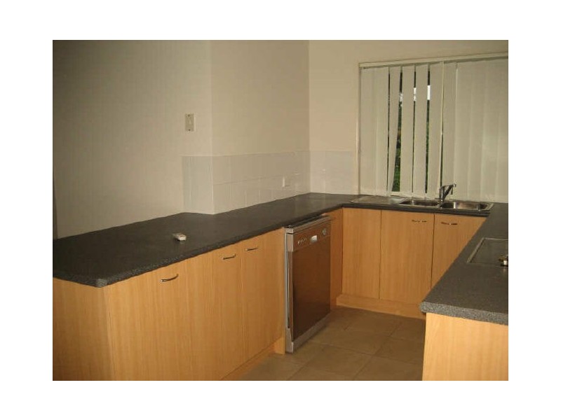 2/424 Ripley Road, Ripley QLD 4306