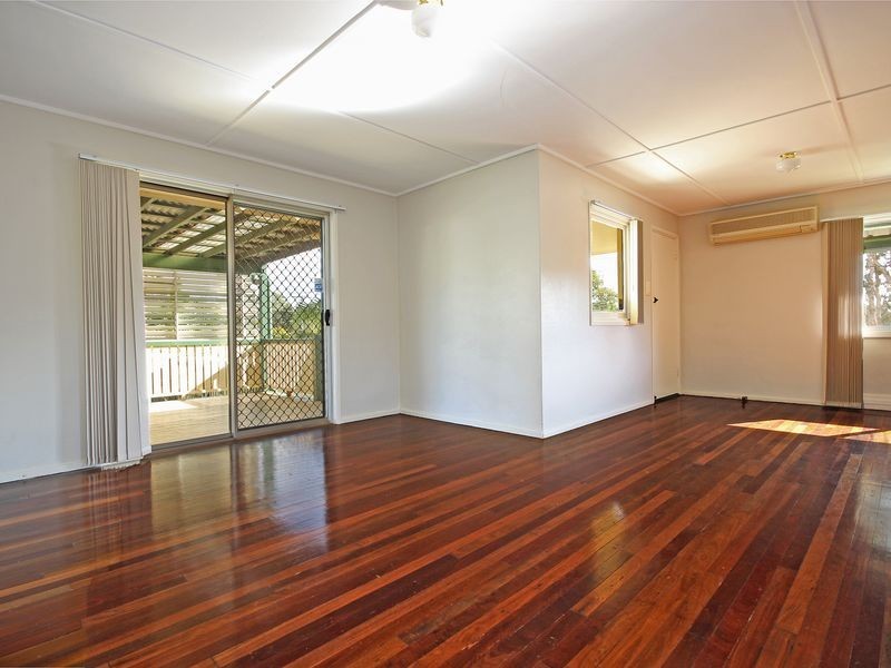 20 Mitchell Street, Riverview QLD 4303