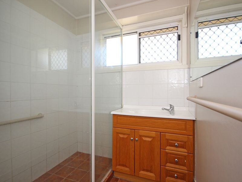 20 Mitchell Street, Riverview QLD 4303