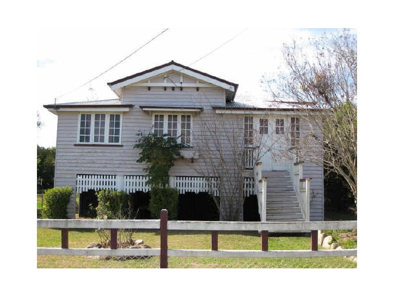 29 Alexander Street, Booval QLD 4304