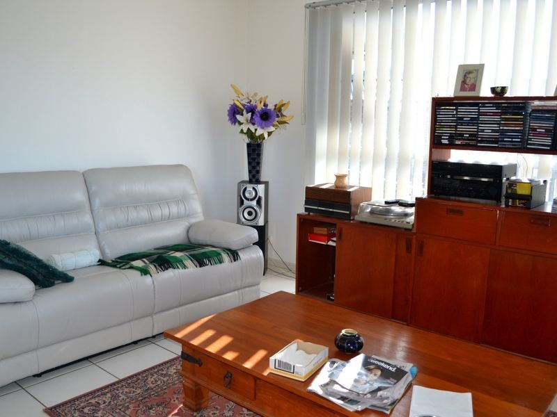 12 Banksia Court, Lowood QLD 4311