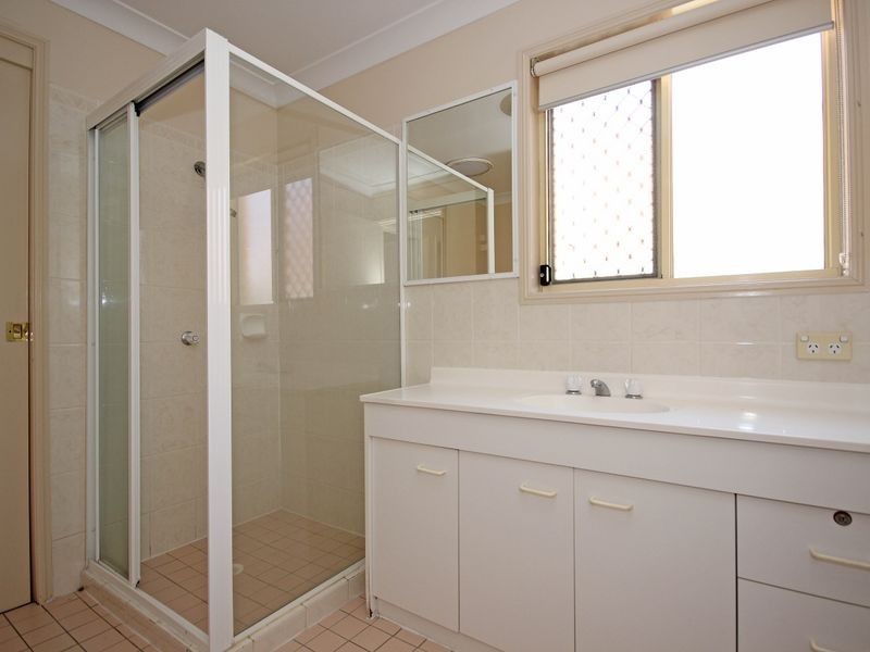 3 Elmhurst Crescent, Flinders View QLD 4305
