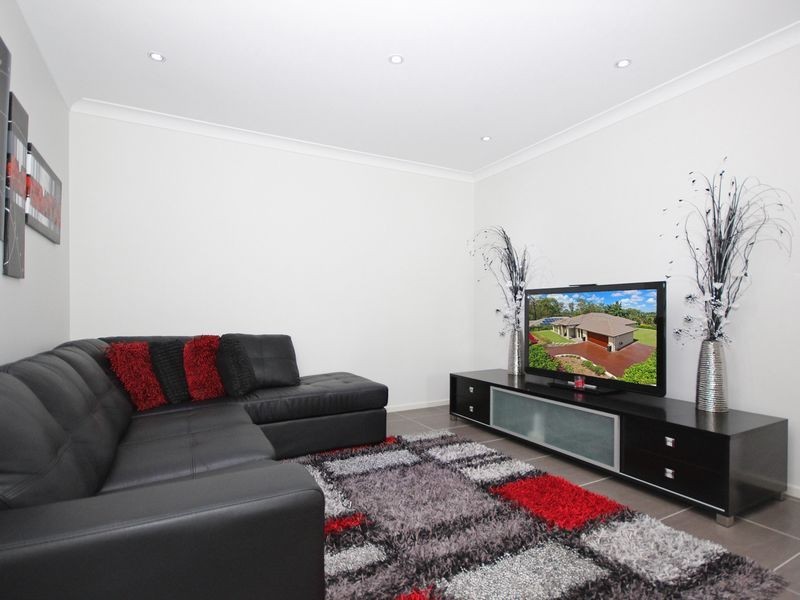 50 Shamrock Court, Chuwar QLD 4306