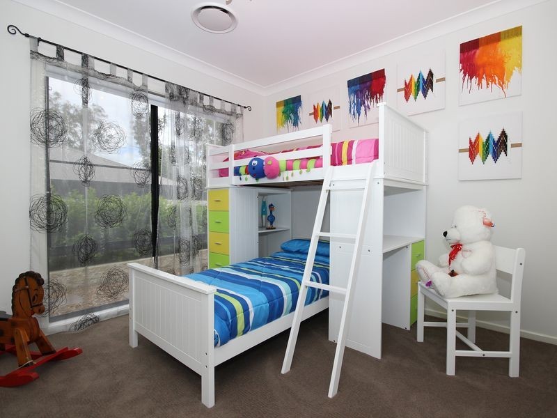 50 Shamrock Court, Chuwar QLD 4306
