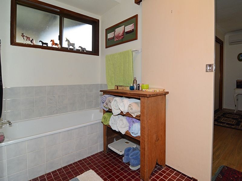 9 Kingfisher Court, Bundamba QLD 4304