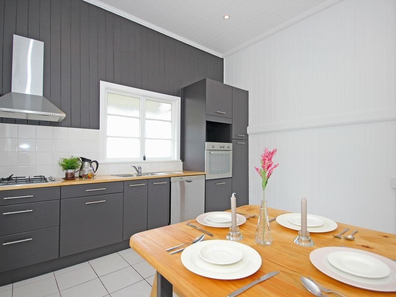 5 Waterworks Road, North Ipswich QLD 4305