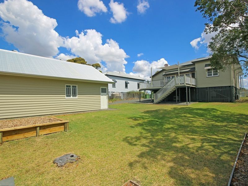 5 Waterworks Road, North Ipswich QLD 4305