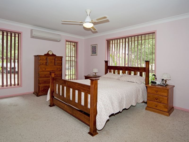 20 Belmore Court, Pine Mountain QLD 4306