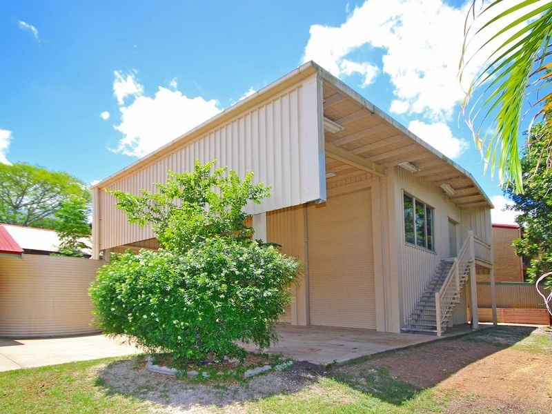 14 Molloy Street, Silkstone QLD 4304