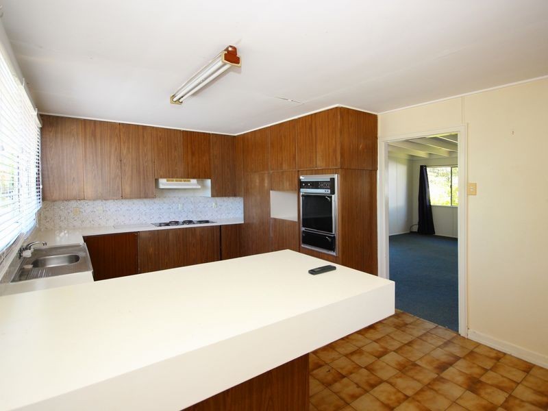 1 Wilson Street, Newtown QLD 4305