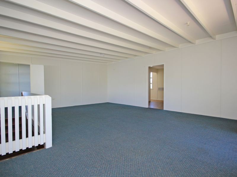 1 Wilson Street, Newtown QLD 4305