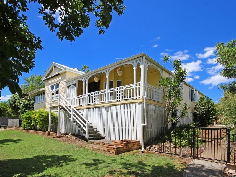 1 Blackall Street, East Ipswich QLD 4305