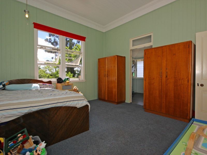 1 Blackall Street, East Ipswich QLD 4305