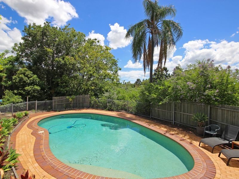 1 Blackall Street, East Ipswich QLD 4305