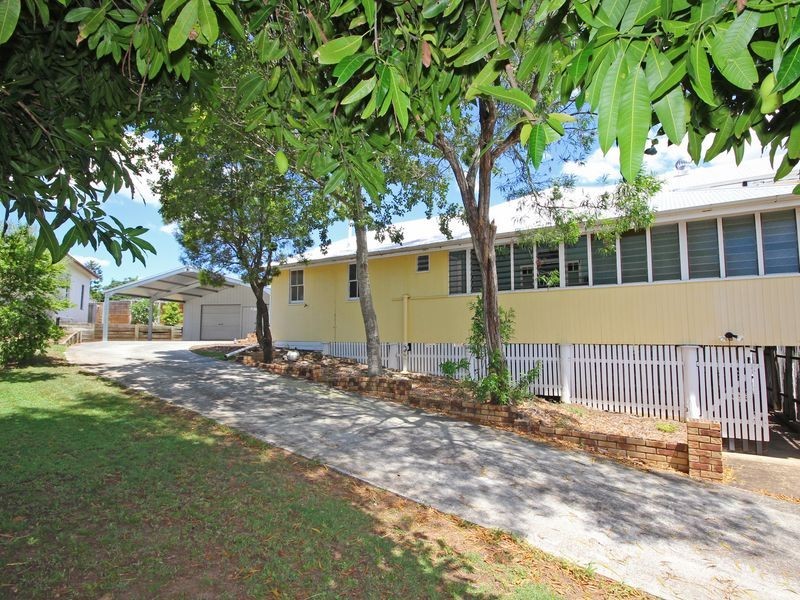 1 Blackall Street, East Ipswich QLD 4305