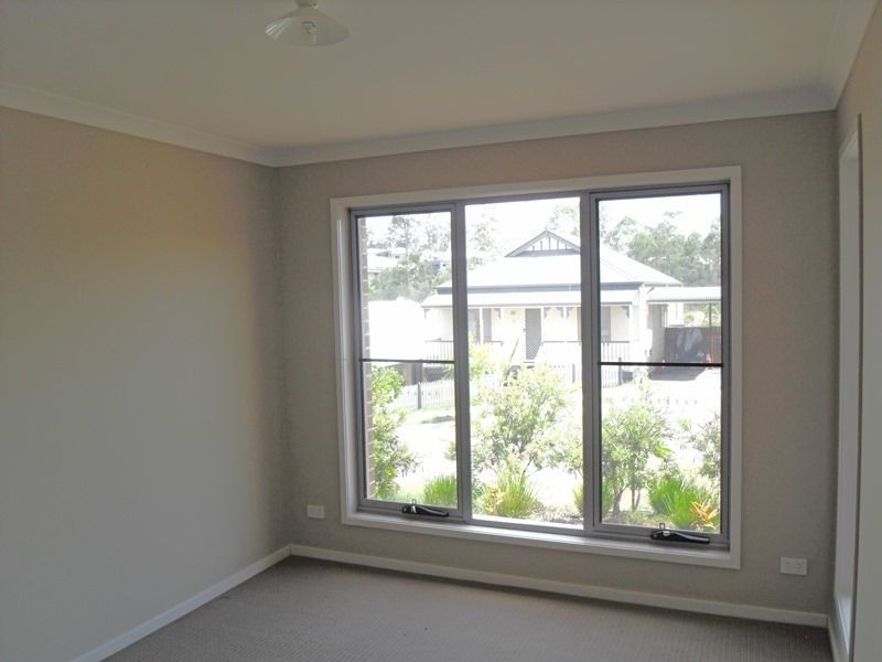 12 McCabe Street, Springfield Lakes QLD 4300