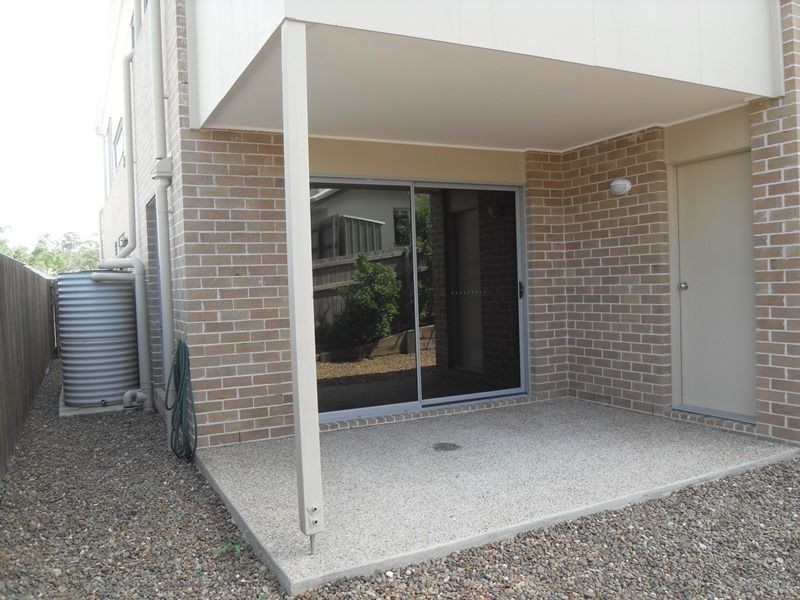 12 McCabe Street, Springfield Lakes QLD 4300