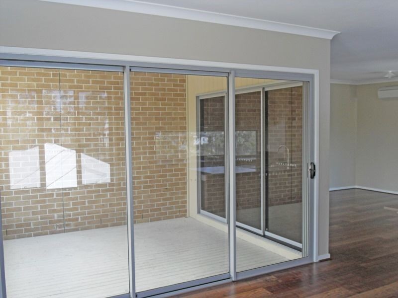 12 McCabe Street, Springfield Lakes QLD 4300