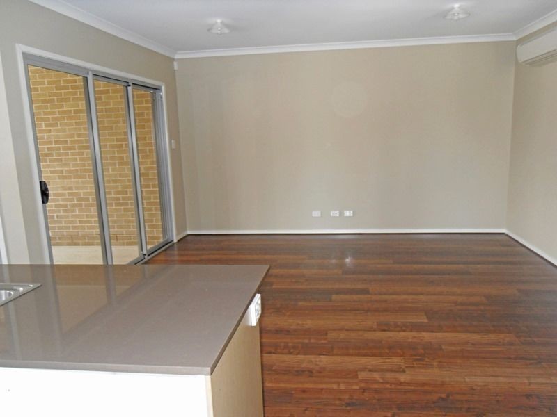 12 McCabe Street, Springfield Lakes QLD 4300