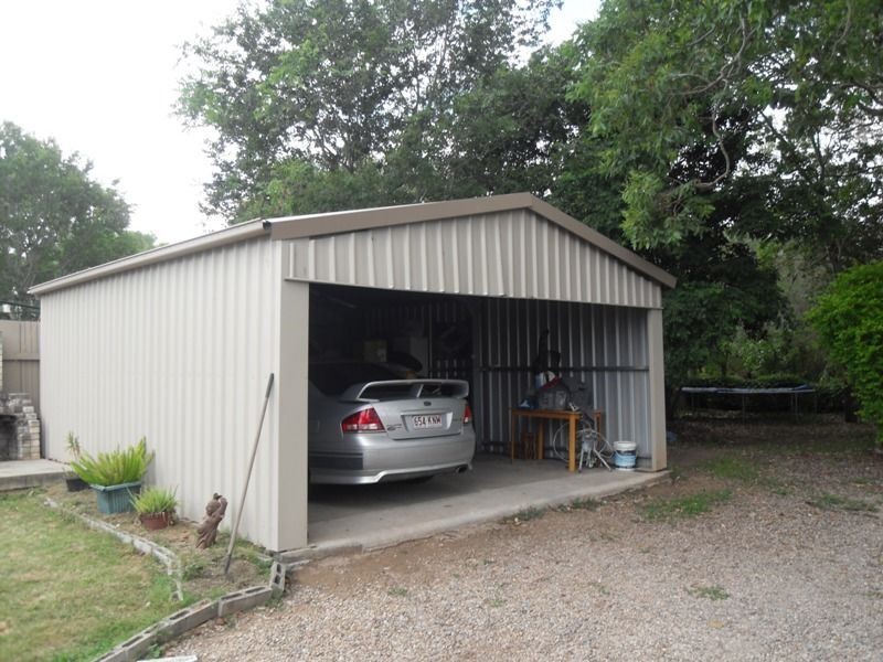 27 Thomas Street, Blackstone QLD 4304