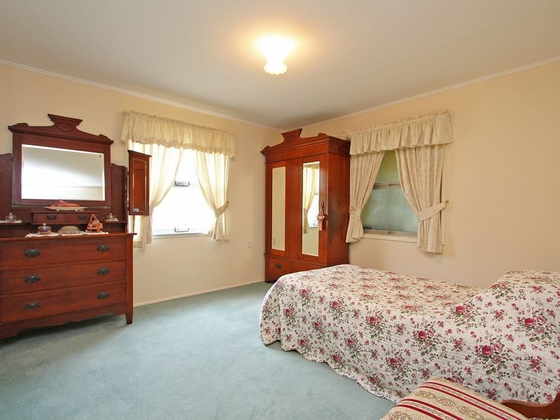 188 Pine Mountain Road, Brassall QLD 4305