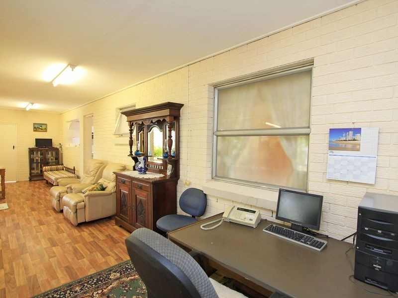 188 Pine Mountain Road, Brassall QLD 4305