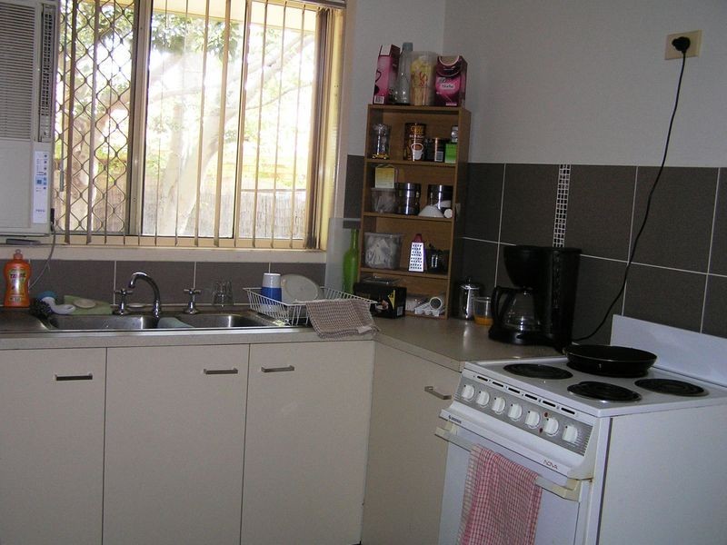 1 & 2/3 Cocos Place, Raceview QLD 4305